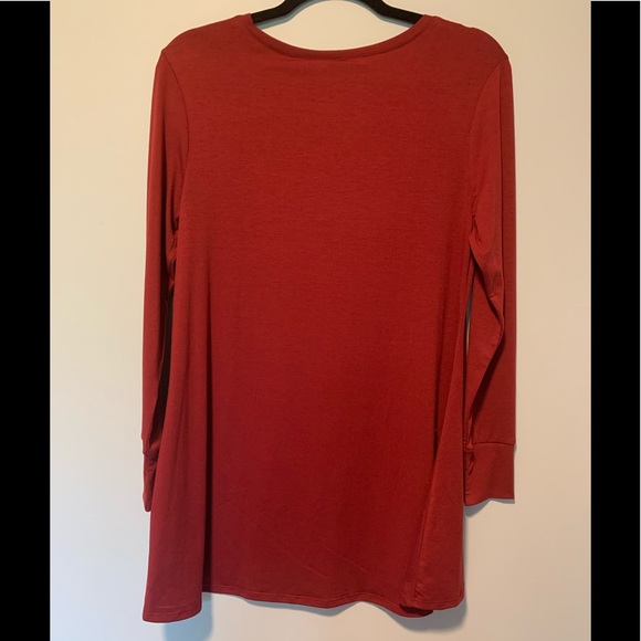 NEW LuLaRoe Elizabeth Women’s Top Sz XS - Picture 2 of 6